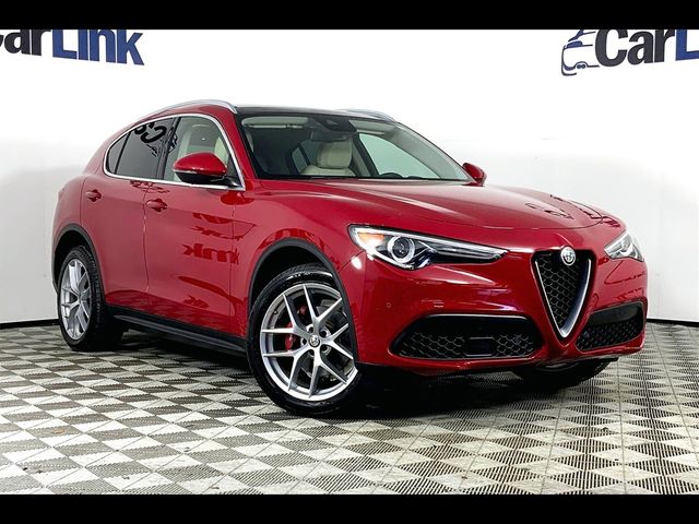 2019 Alfa Romeo Stelvio Ti Lusso