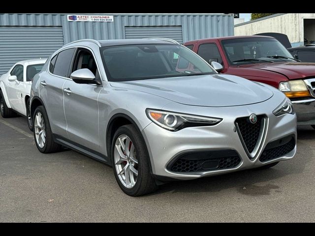 2019 Alfa Romeo Stelvio Ti Lusso