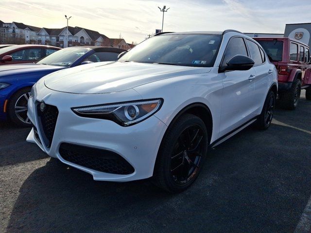 2019 Alfa Romeo Stelvio Ti Sport