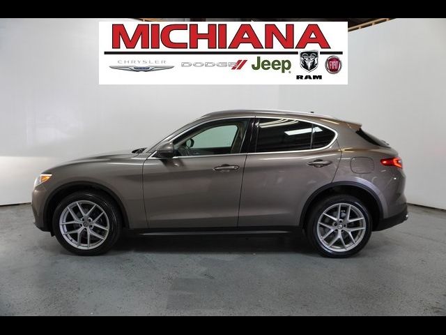 2019 Alfa Romeo Stelvio Ti Lusso