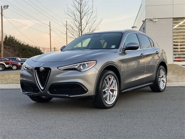 2019 Alfa Romeo Stelvio Ti