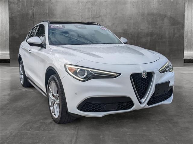 2019 Alfa Romeo Stelvio Ti Sport