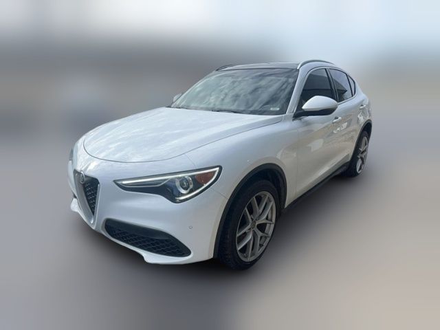 2019 Alfa Romeo Stelvio Ti Lusso