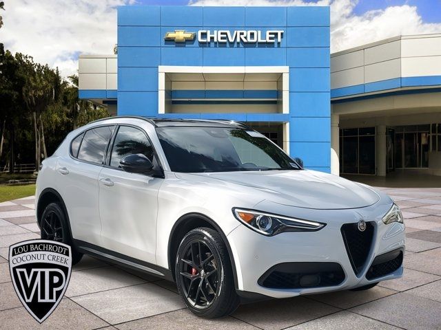 2019 Alfa Romeo Stelvio Ti Sport