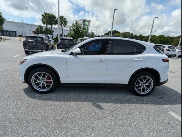 2019 Alfa Romeo Stelvio Ti Sport