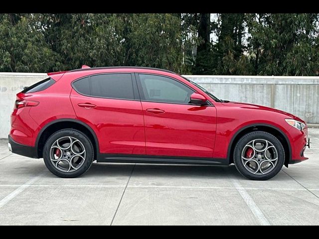 2019 Alfa Romeo Stelvio Ti Sport