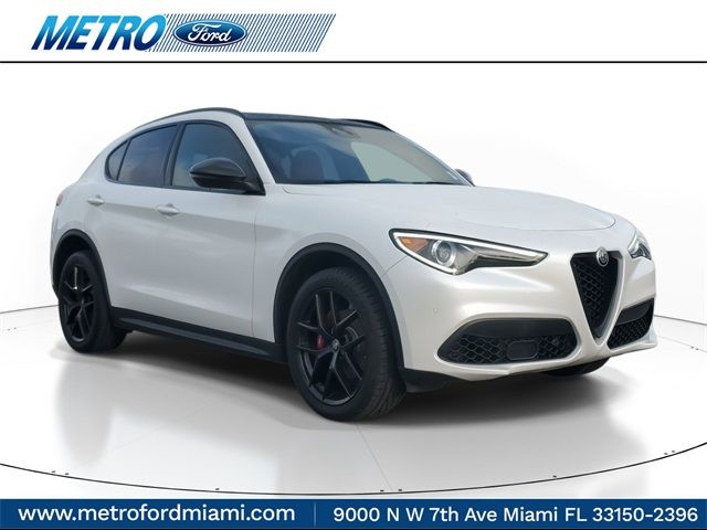 2019 Alfa Romeo Stelvio Ti Sport