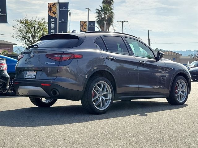 2019 Alfa Romeo Stelvio Ti Sport