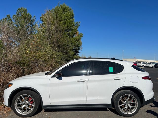 2019 Alfa Romeo Stelvio Ti Sport