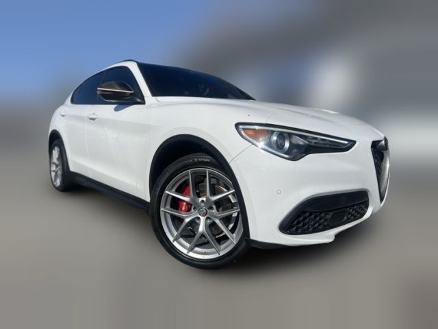 2019 Alfa Romeo Stelvio Ti Sport