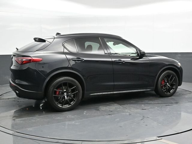 2019 Alfa Romeo Stelvio Ti Sport