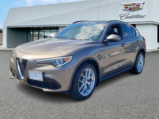 2019 Alfa Romeo Stelvio Ti Sport