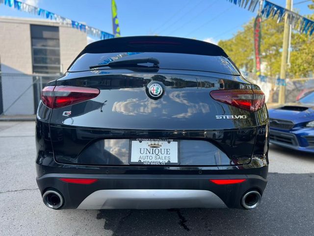 2019 Alfa Romeo Stelvio Ti