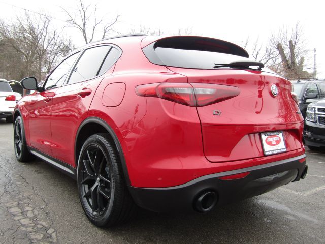 2019 Alfa Romeo Stelvio Ti Sport