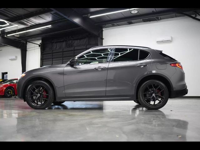 2019 Alfa Romeo Stelvio Ti Sport