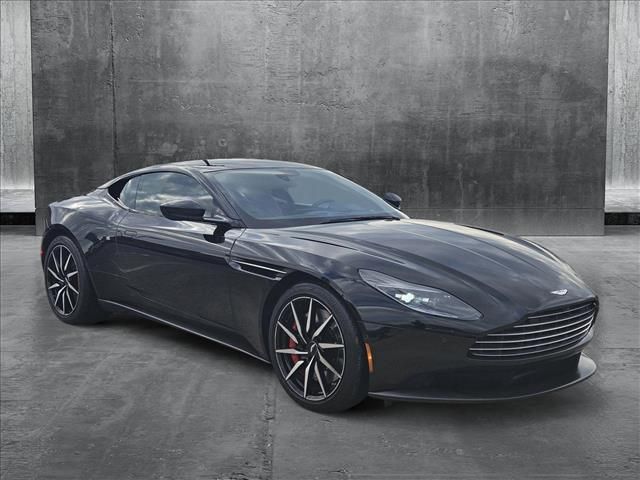 2019 Aston Martin DB11 V8