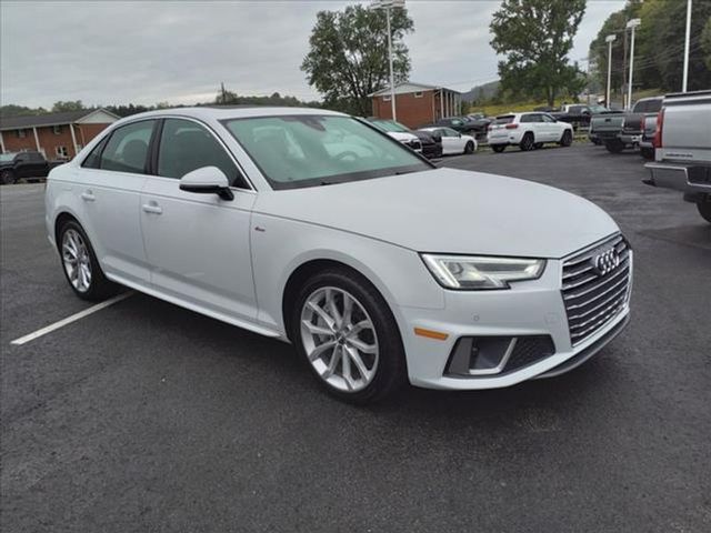 2019 Audi A4 Premium Plus