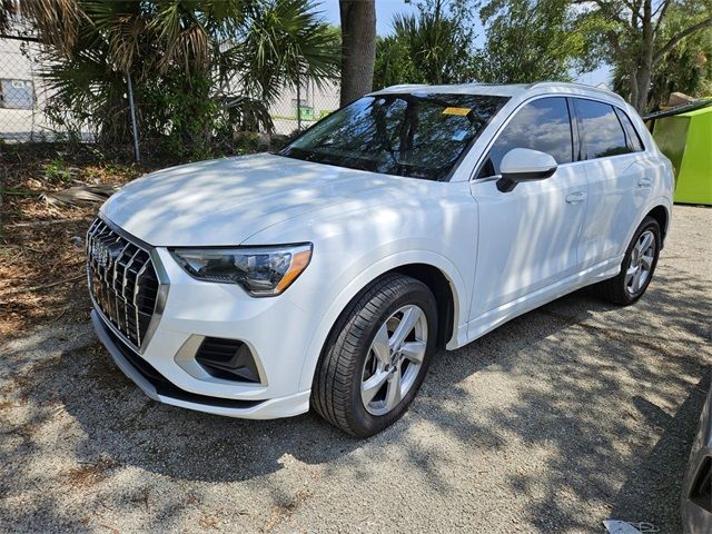 2019 Audi Q3 Premium