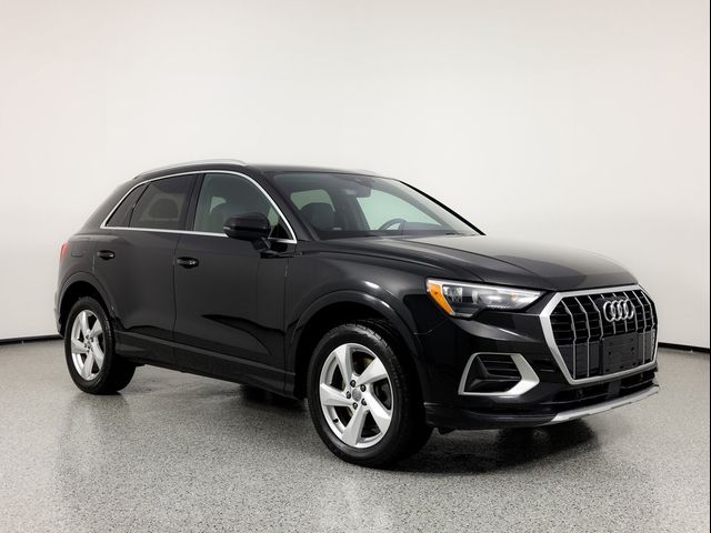2019 Audi Q3 Premium