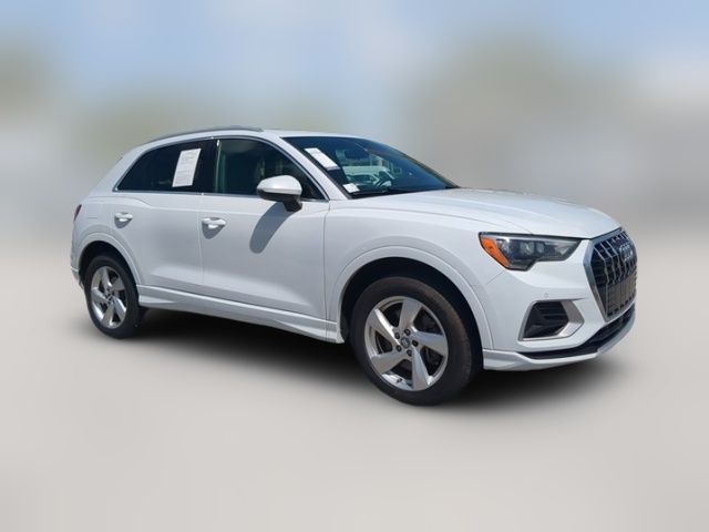 2019 Audi Q3 Premium