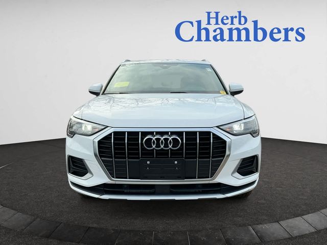 2019 Audi Q3 Premium