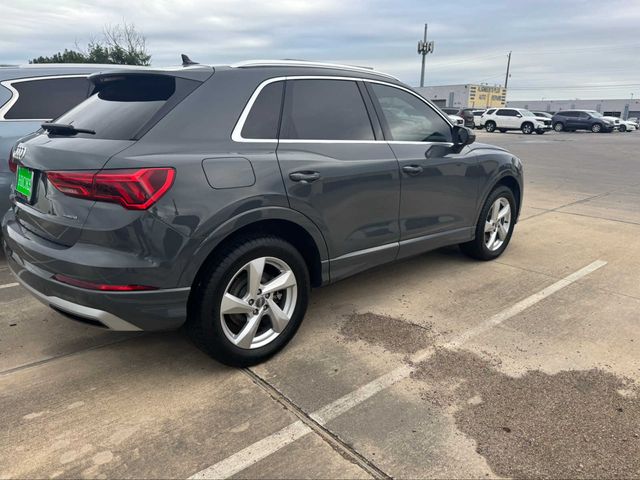 2019 Audi Q3 Premium