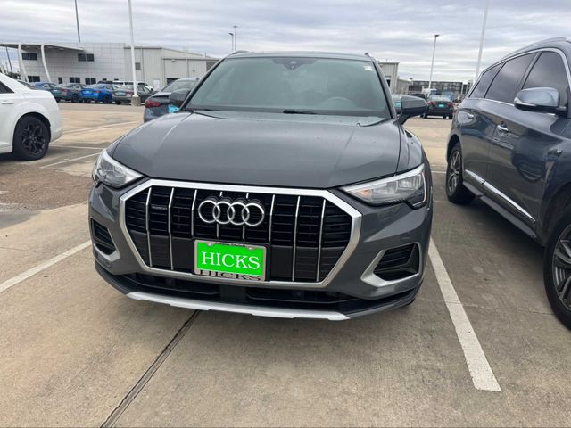 2019 Audi Q3 Premium