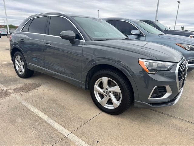 2019 Audi Q3 Premium