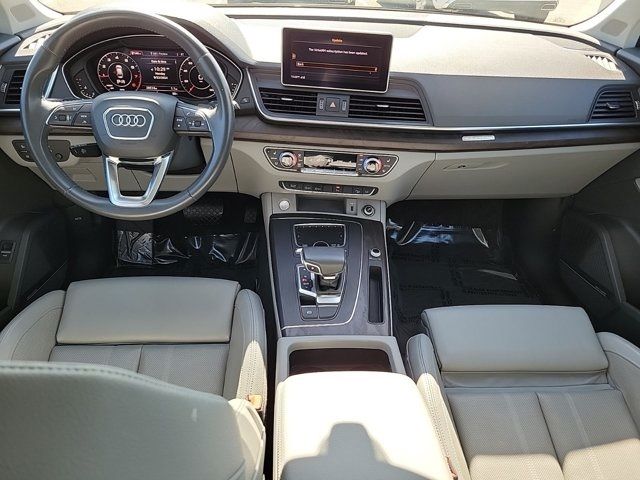 2019 Audi Q5 Premium Plus