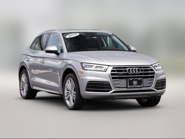 2019 Audi Q5 Premium Plus