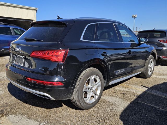 2019 Audi Q5 Premium