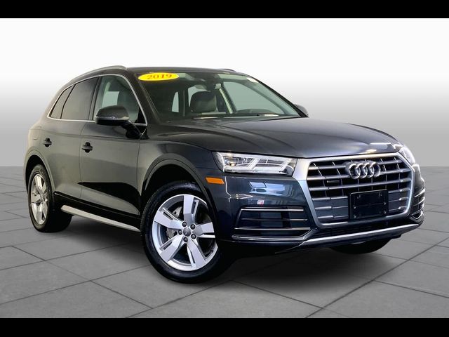 2019 Audi Q5 Premium Plus