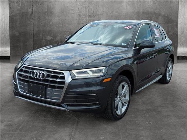 2019 Audi Q5 Premium Plus