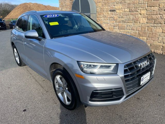 2019 Audi Q5 Premium Plus