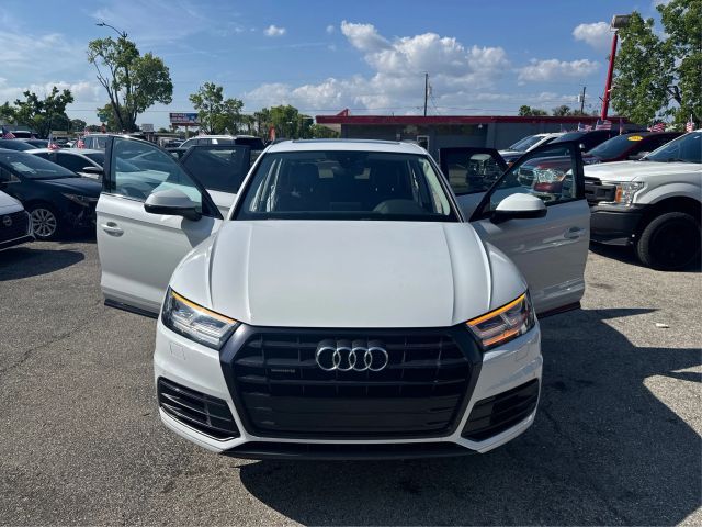 2019 Audi Q5 Premium Plus