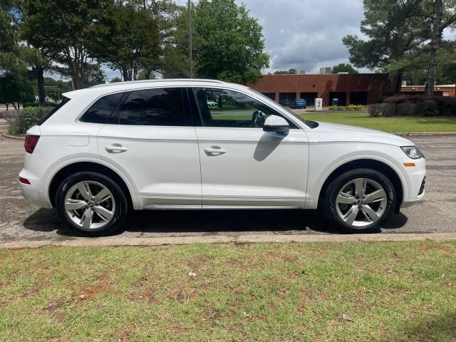 2019 Audi Q5 Premium Plus