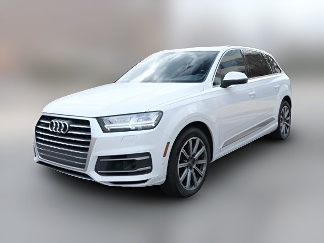 2019 Audi Q7 SE Premium Plus