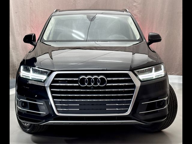 2019 Audi Q7 Prestige