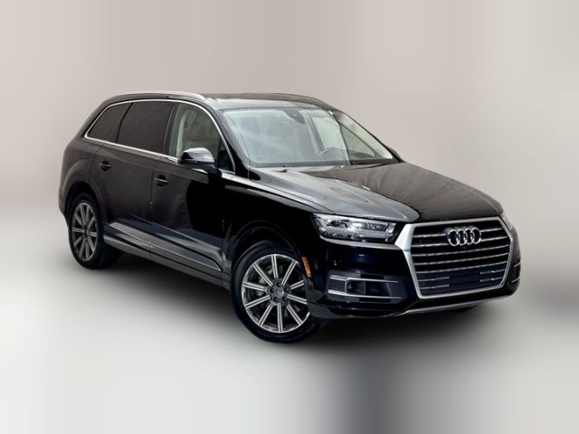 2019 Audi Q7 Prestige