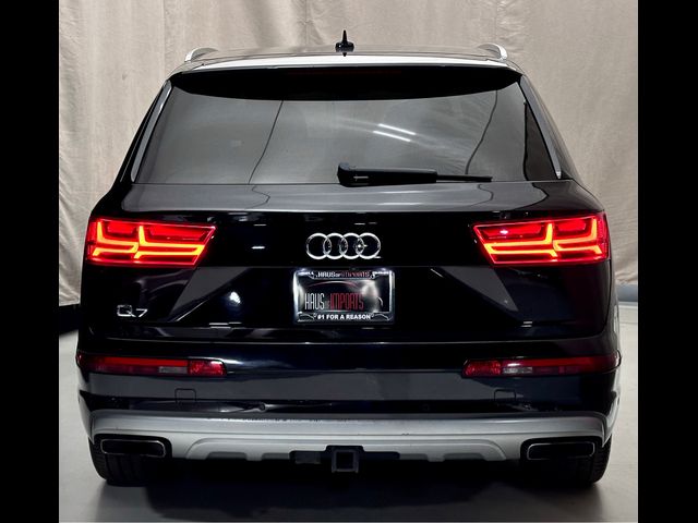 2019 Audi Q7 Prestige