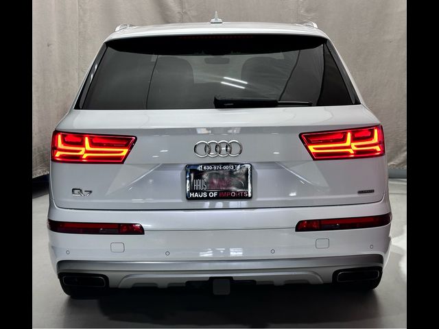 2019 Audi Q7 Prestige