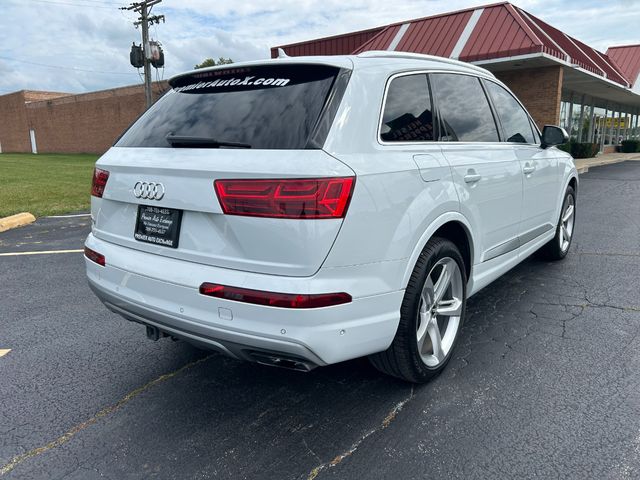 2019 Audi Q7 Prestige