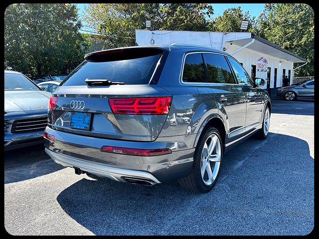 2019 Audi Q7 Prestige