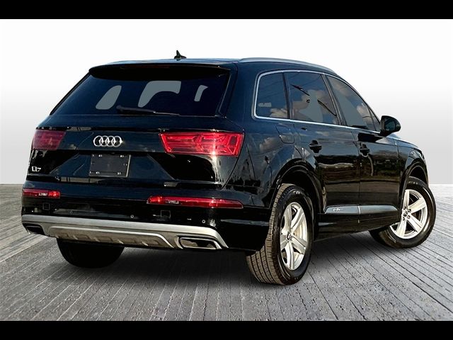 2019 Audi Q7 Premium