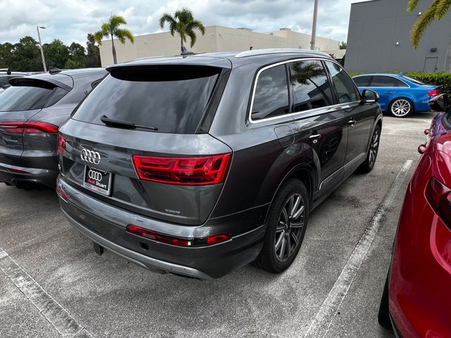 2019 Audi Q7 Premium