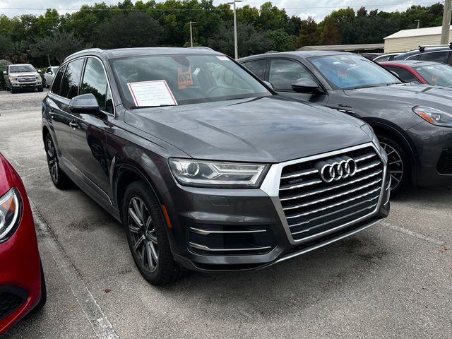 2019 Audi Q7 Premium