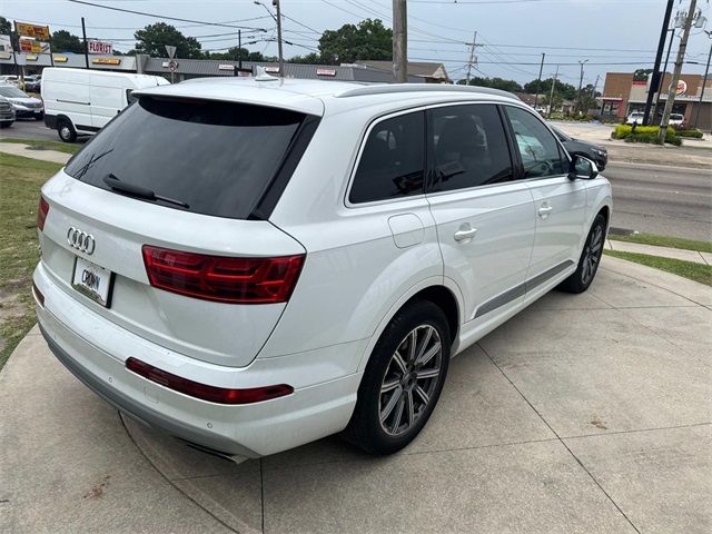 2019 Audi Q7 Premium