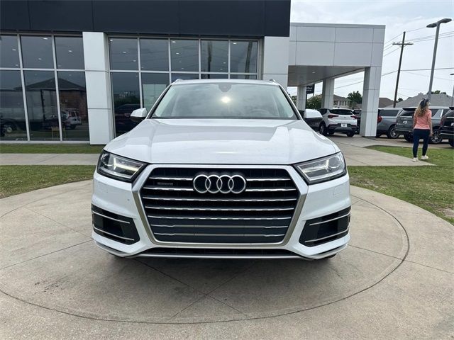 2019 Audi Q7 Premium