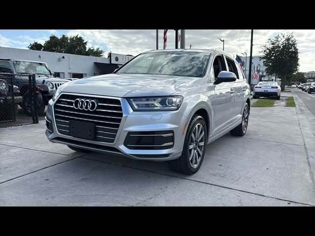 2019 Audi Q7 Premium