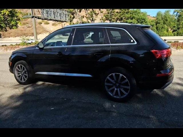 2019 Audi Q7 Premium Plus